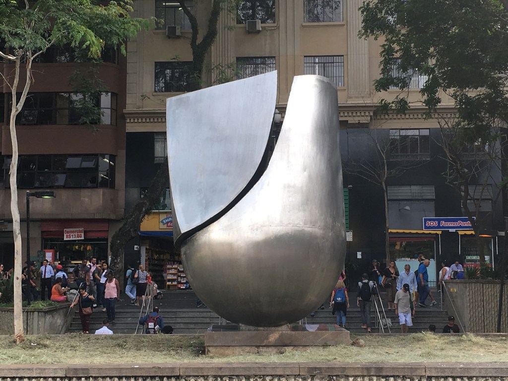 Esculturas e monumentos de São Paulo são recuperados e revitalizados