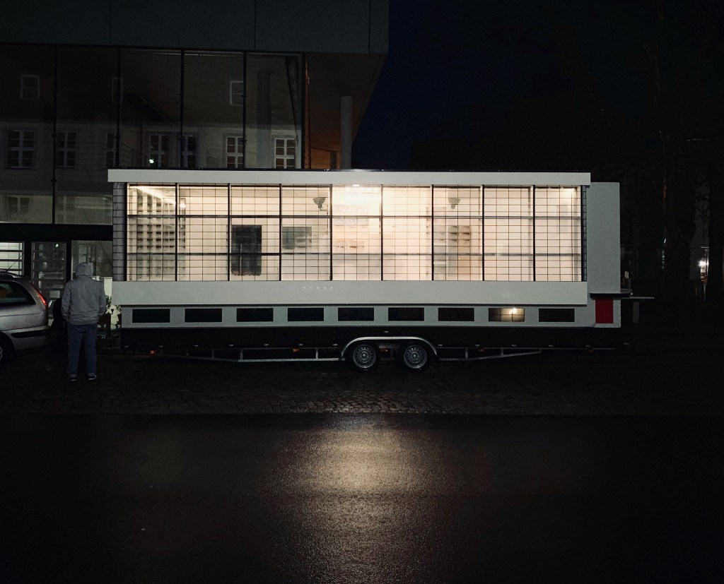 100 anos de Bauhaus: instalação itinerante leva a escola para 4 cidades