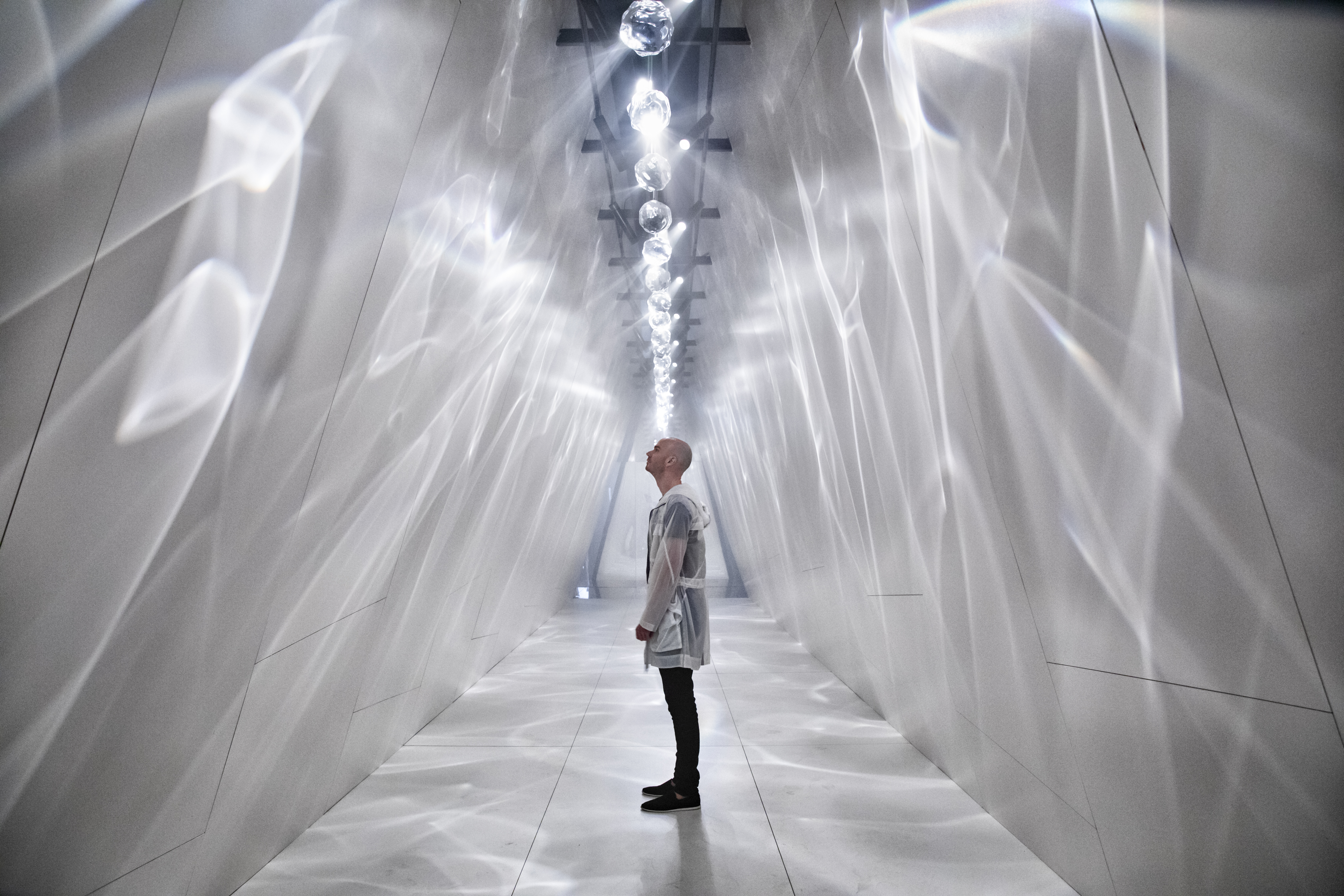 Duas instala&ccedil;&otilde;es interativas que impactaram a Milan Design Week