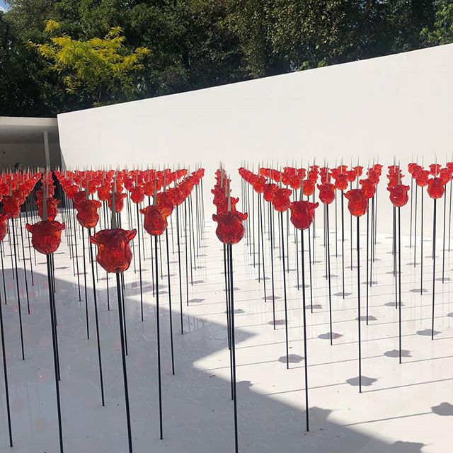 Renate Bertlmann Obras de artistas mulheres são destaque na Bienal de Veneza