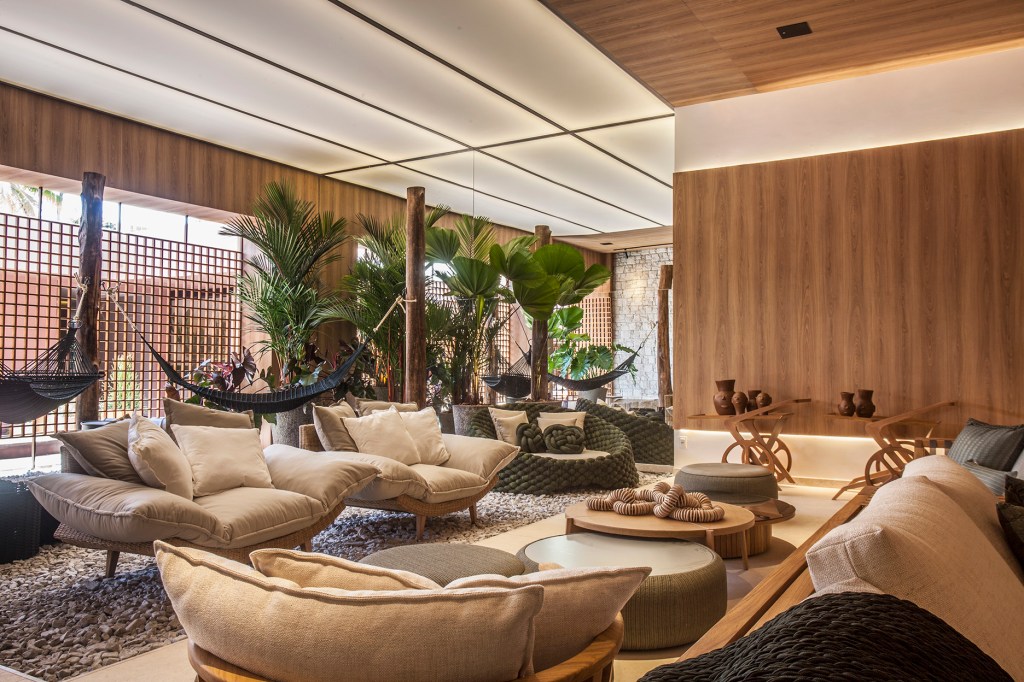 Ambiente Larissa Dias_Foto Clausem Bonifacio (22) Varanda integrada oferece experiência sensorial na CASACOR Brasília 2019