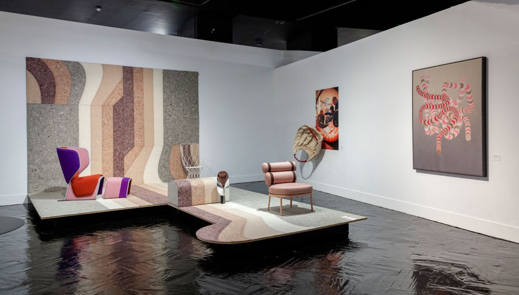 1–URB971_1 Patricia Urquiola é reconhecida em exibição no Madrid Design Festival